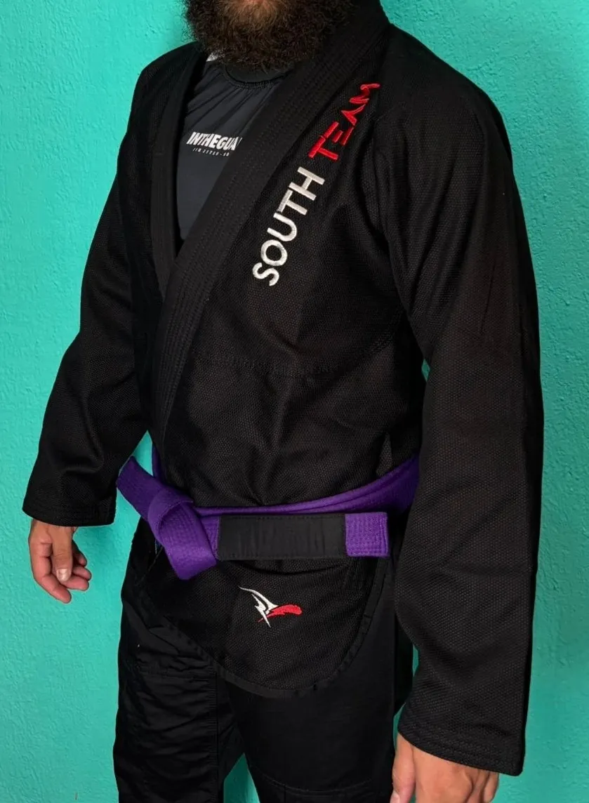 Kimono Adulto In The Guard